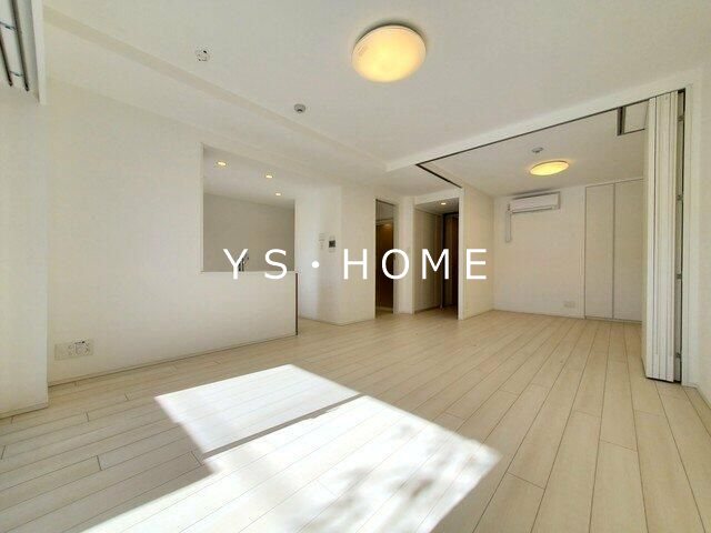 KDXレジデンス武蔵境Ⅱ リビング