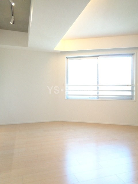 OZIO西荻窪Ⅱ  リビング