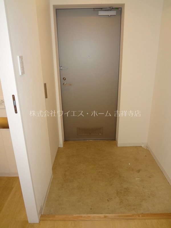 ガーデン荻窪 玄関