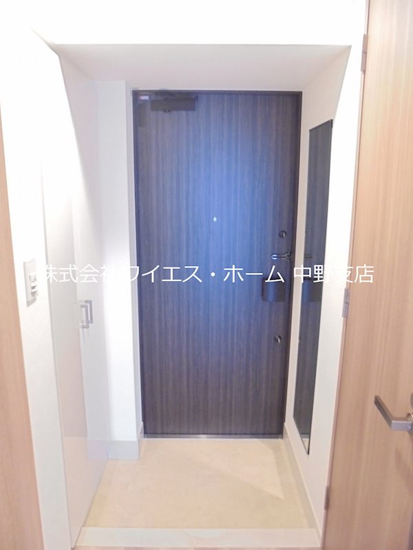 フレンシア高円寺北   玄関