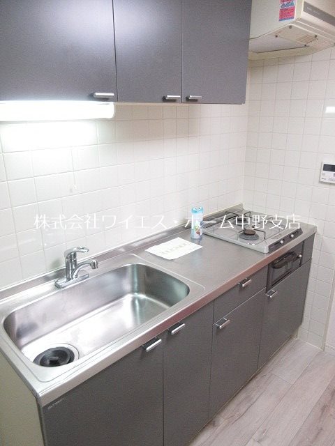 グローリス中野  キッチン