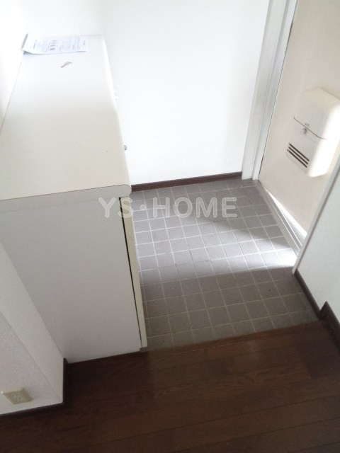 キャニオンヒル1992 玄関