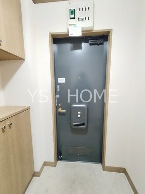 カーサヴェルデ 玄関