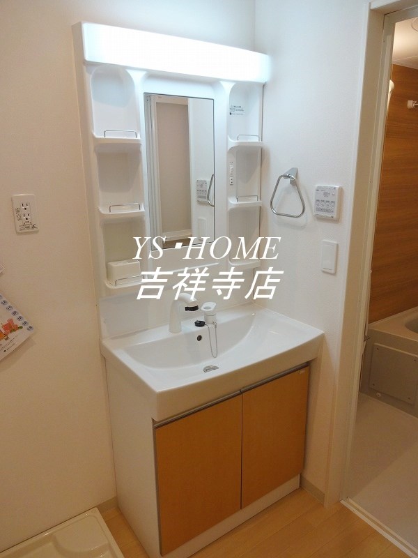 ウイングコート その他7