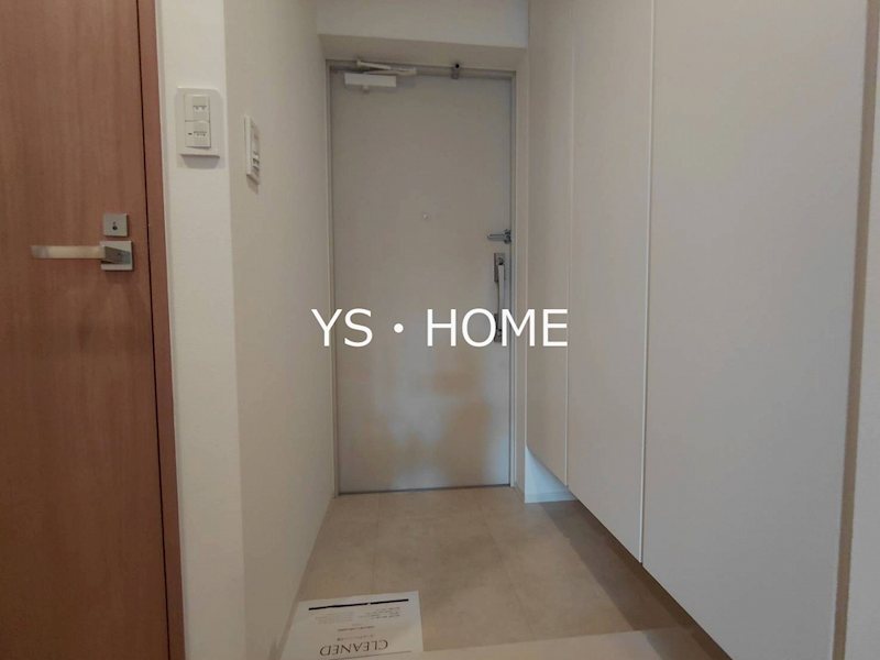 フレンシア高円寺 玄関