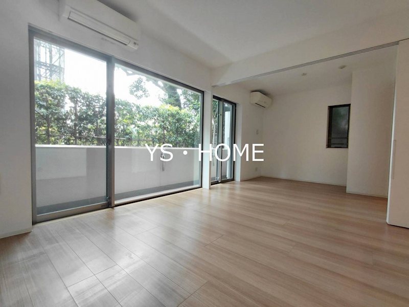 フレンシア高円寺 リビング