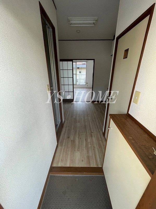 ドムス新間Ⅱ 玄関