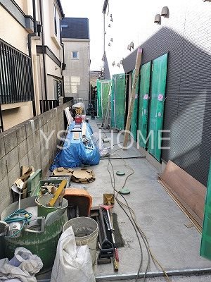 バーミープレイス三鷹 玄関