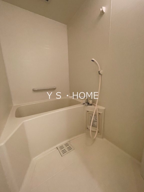 コルヌイエ 風呂画像