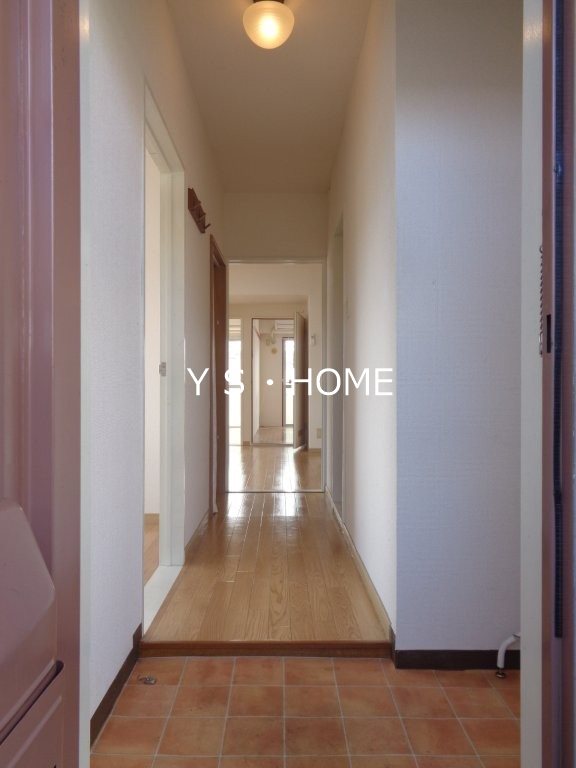 コーポ日月居 玄関