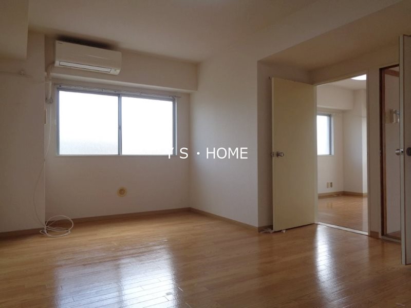 コーポ日月居 リビング