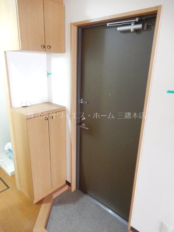 リメール三鷹  玄関
