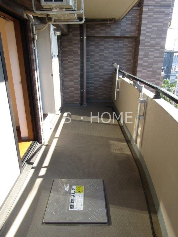 エストネオアージュ  ベランダ