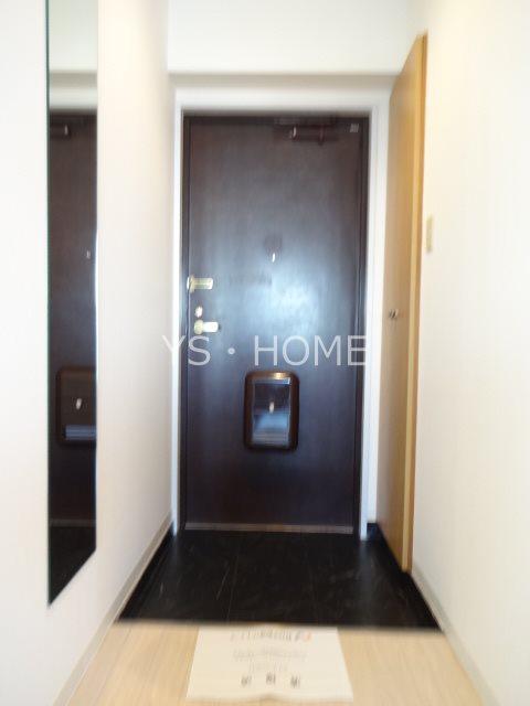 プライムアーバン武蔵野ヒルズＡ棟 玄関