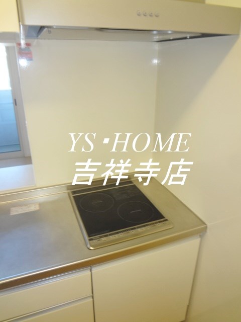 グリシーナ キッチン