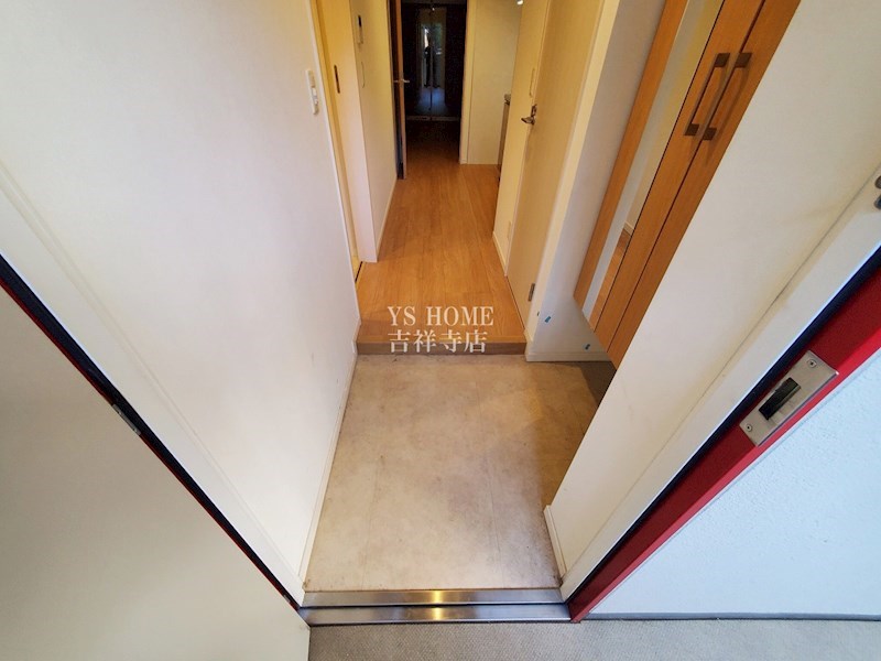 フォレスト浜田山 玄関