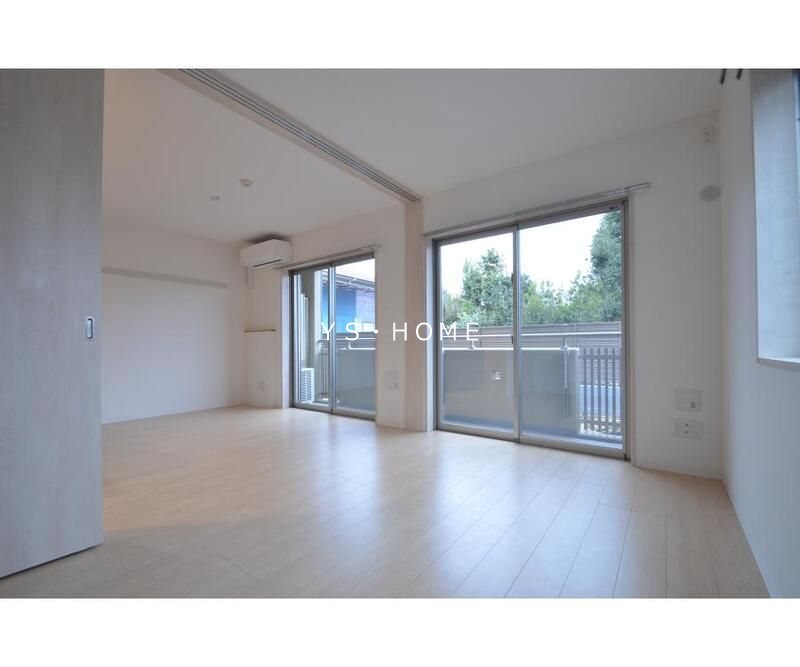 ジェメリフェリオ武蔵野 N リビング