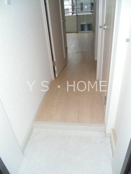 ソレアード武蔵野 玄関