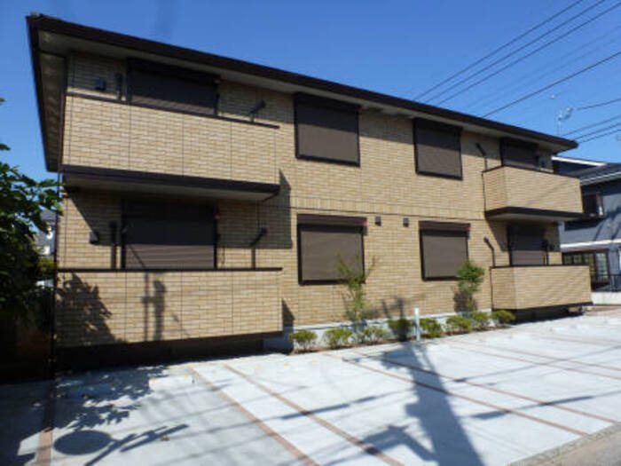 クレーヴェル 外観