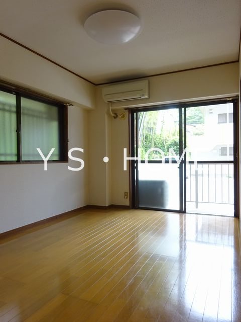 リバーランドハイツ リビング