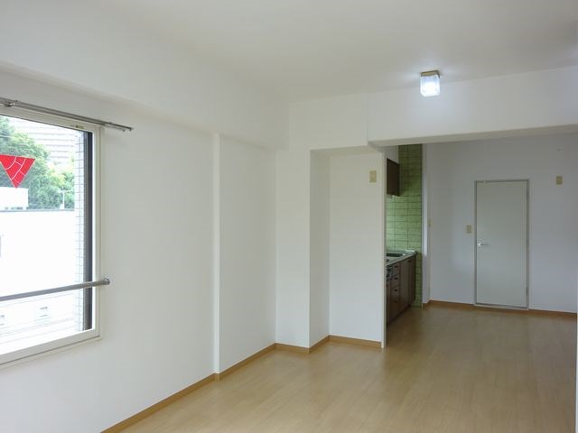 ハイツアゼリア リビング