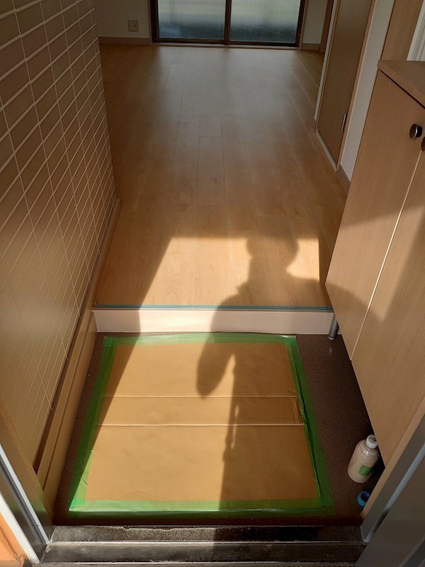 オレンジビル 玄関