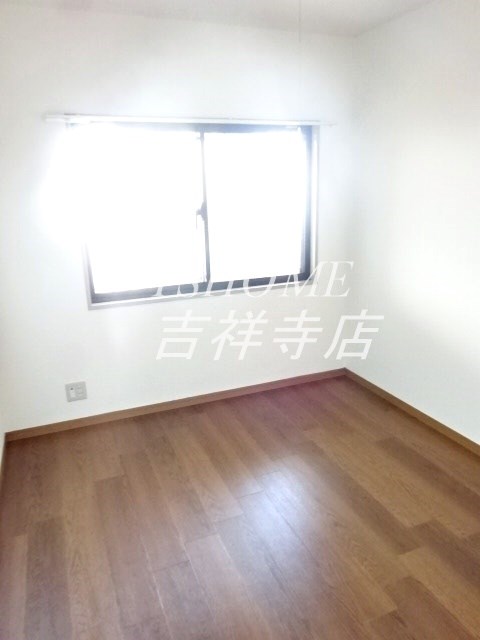 第一秀恵レジデンス ベッドルーム