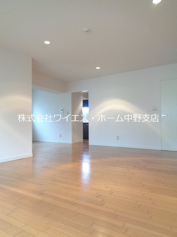 AB PALACE リビング