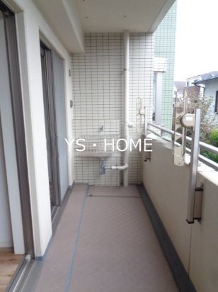 ディアプレイス中野野方 ベランダ