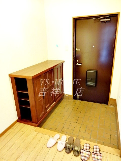 井の頭アルカディア 玄関