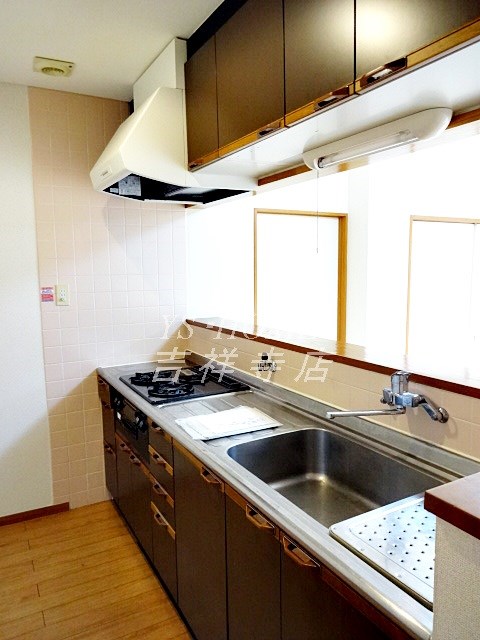 井の頭アルカディア キッチン