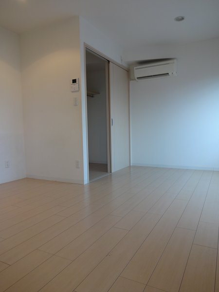 シンエイビル  ベッドルーム