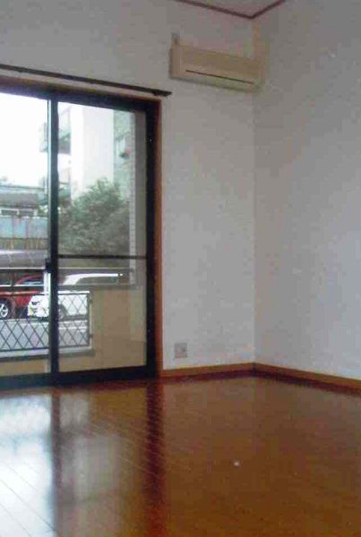 プロスペリテ栄 リビング