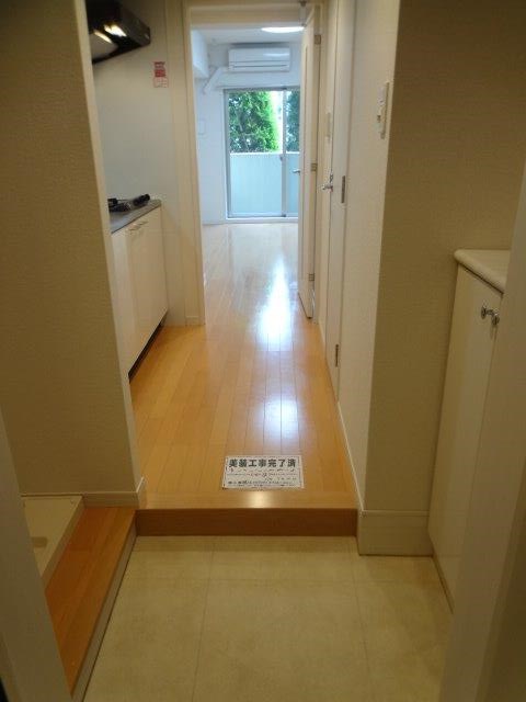 プレール・ドゥーク　三鷹　　 玄関