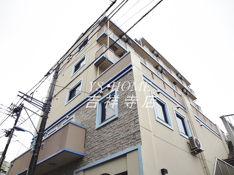 ロイヤルヒルズ  外観