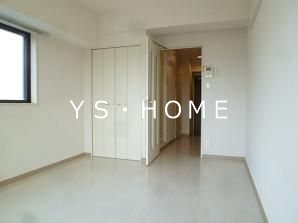 ロイヤルヒルズ  リビング