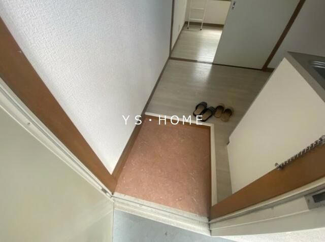 フローラルコートⅡ 玄関