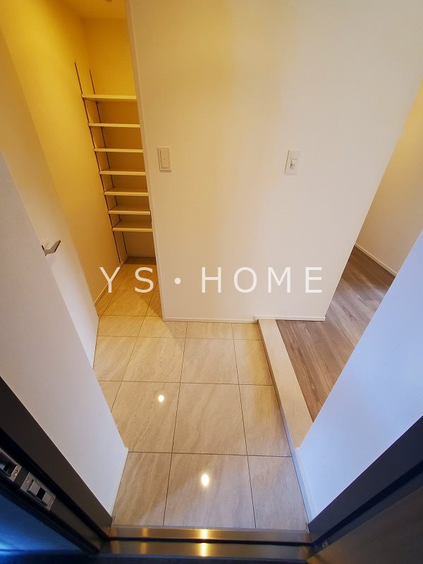 KDXレジデンス武蔵境Ⅱ 玄関