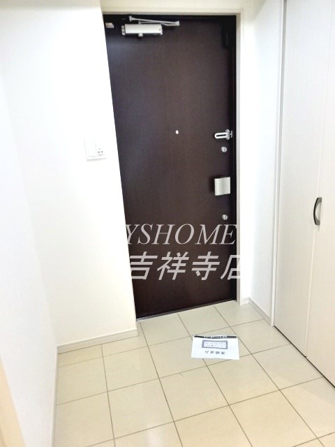 ガーデンテラス 玄関