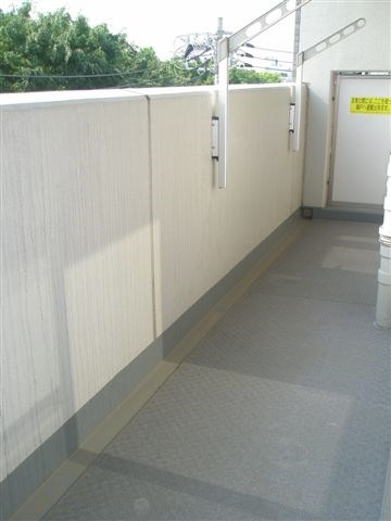 ライオンズマンション中野平和の森公園 ベランダ