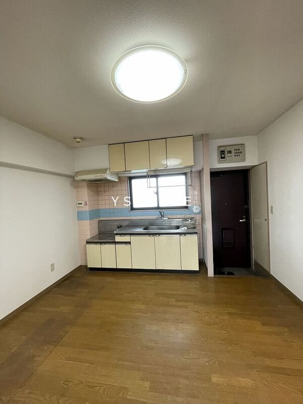 コアパレス常葉 玄関