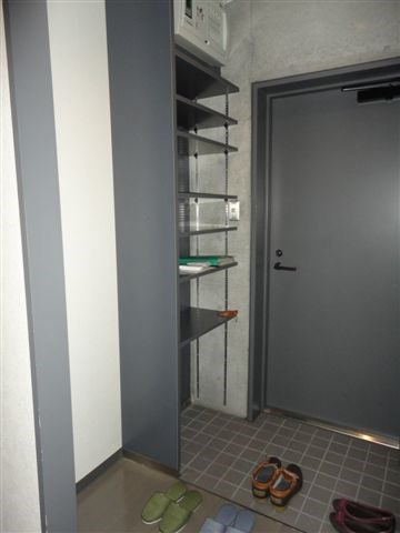 メゾンアズール 玄関