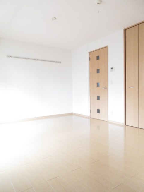 ＦＬＡＴ・ＧＲＡＮＤ・ＭＡ北新宿  リビング