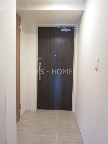 トラープランド翠命館 玄関