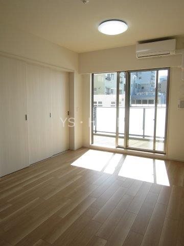 トラープランド翠命館 リビング