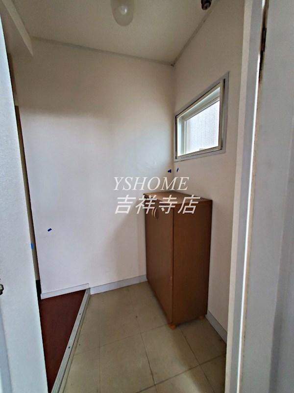 カーサマレーア武蔵関 玄関