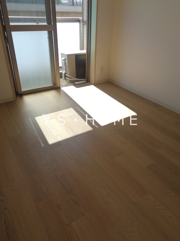 ミュプレ吉祥寺  リビング