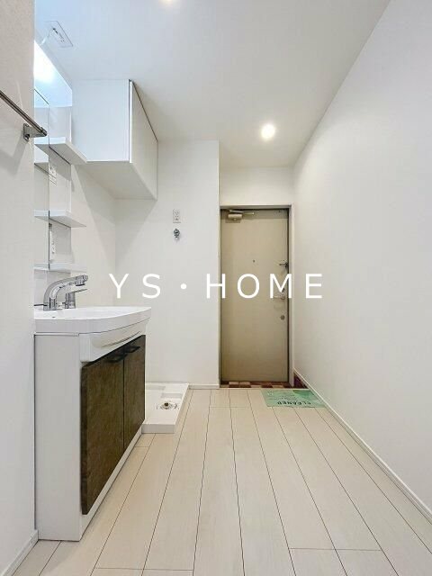 ソルナクレイシア吉祥寺本町 玄関