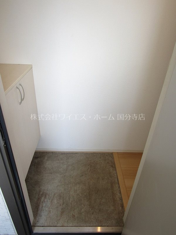 エッセ・コイマチ  玄関