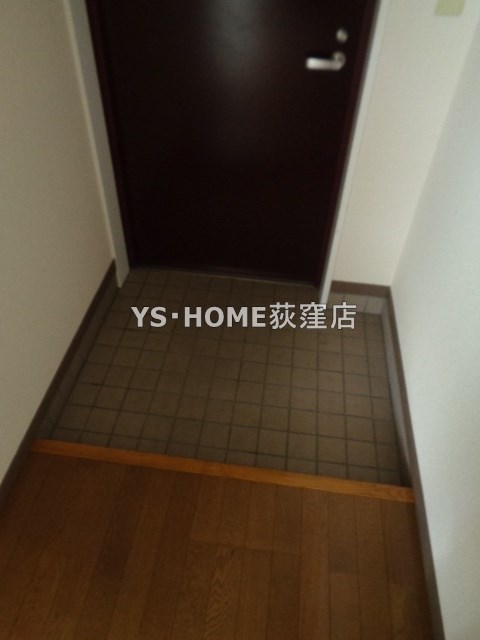 ガーデンハイム梅野 玄関